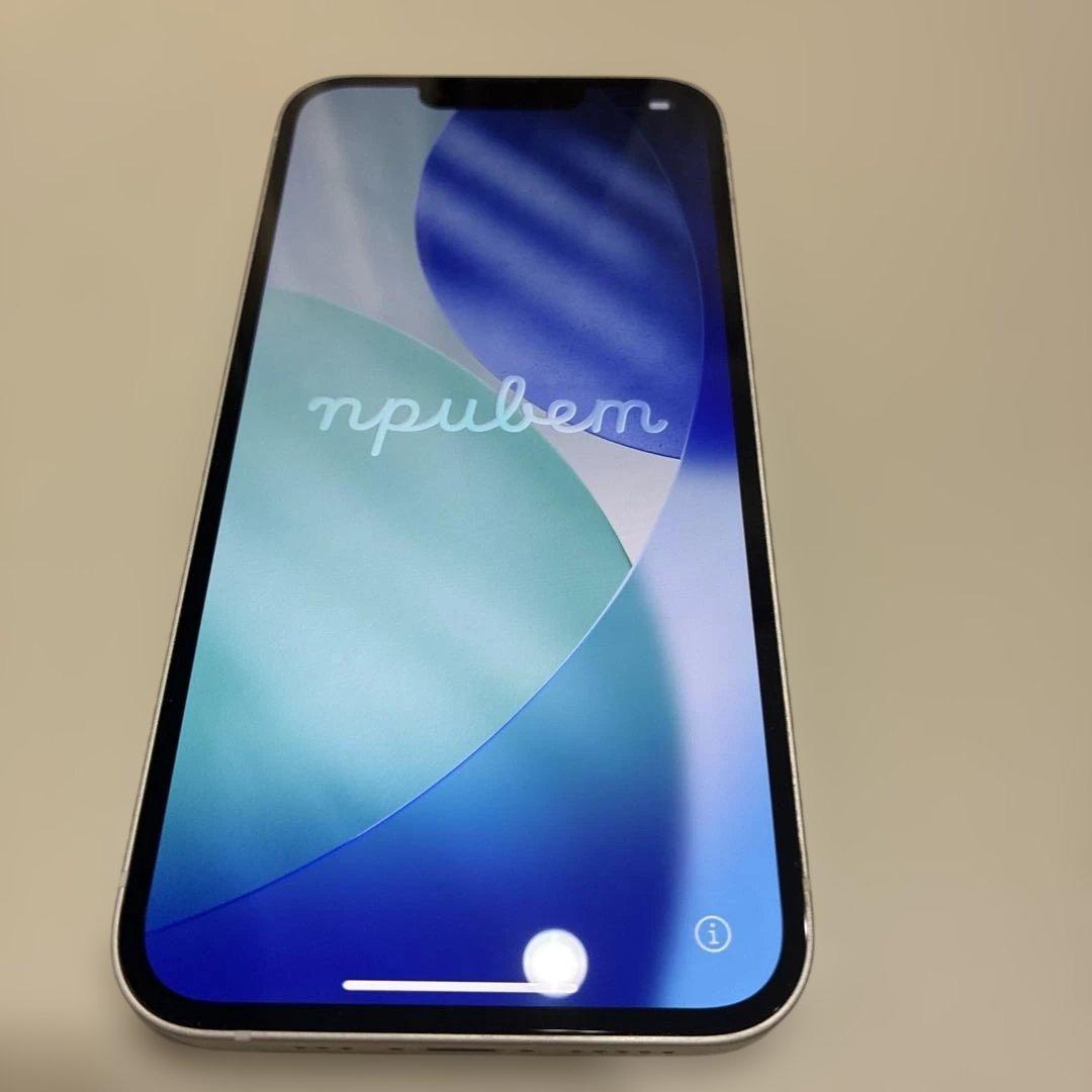 SIMフリー iPhone13 256GB バッテリー93% 美品