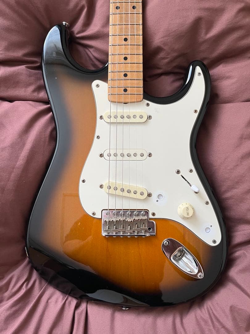 【調整済】バッカス　ストラト　Bacchus エレキギター　エリクサー　新品弦