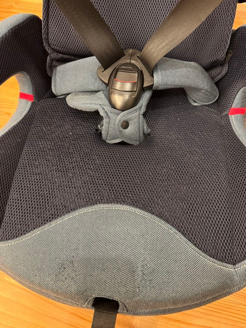 エールべべ　パパット2 プレミアム　チャイルドシート　ジュニアシート