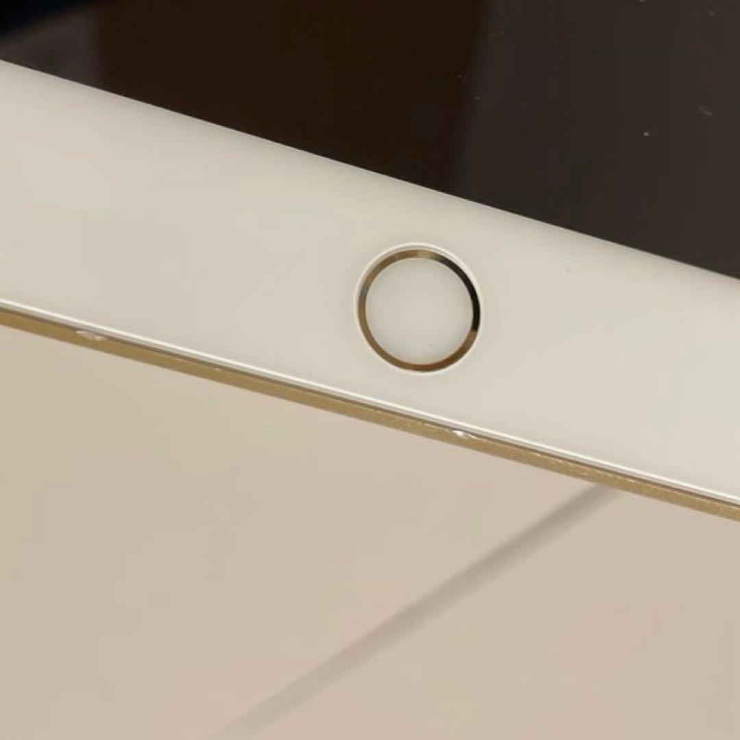 Apple iPad (第5世代) 32GB ゴールド 2017年製 ケースつき