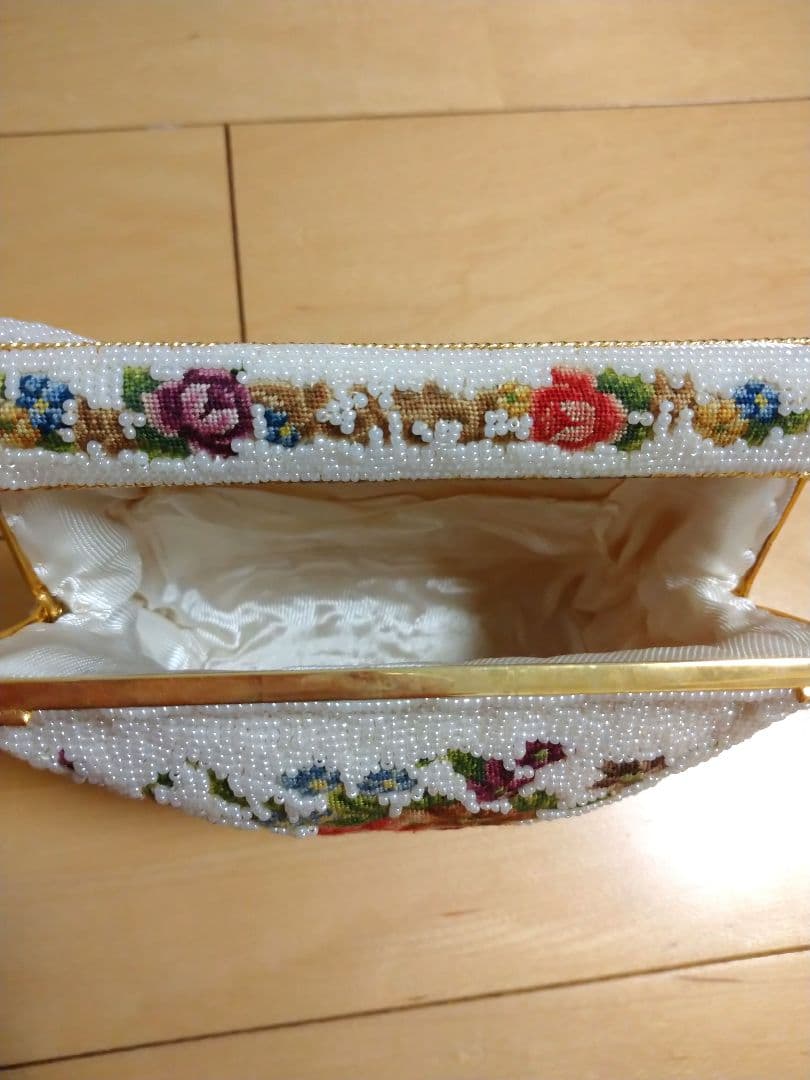 花柄　ビーズ　パーティーバッグ　レトロ　アンティーク