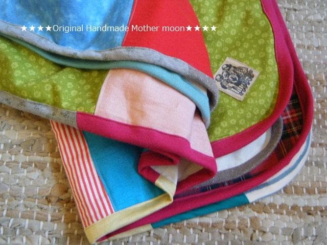 ハンドメイドhandmade★カラフルパッチワークのマルチカバー