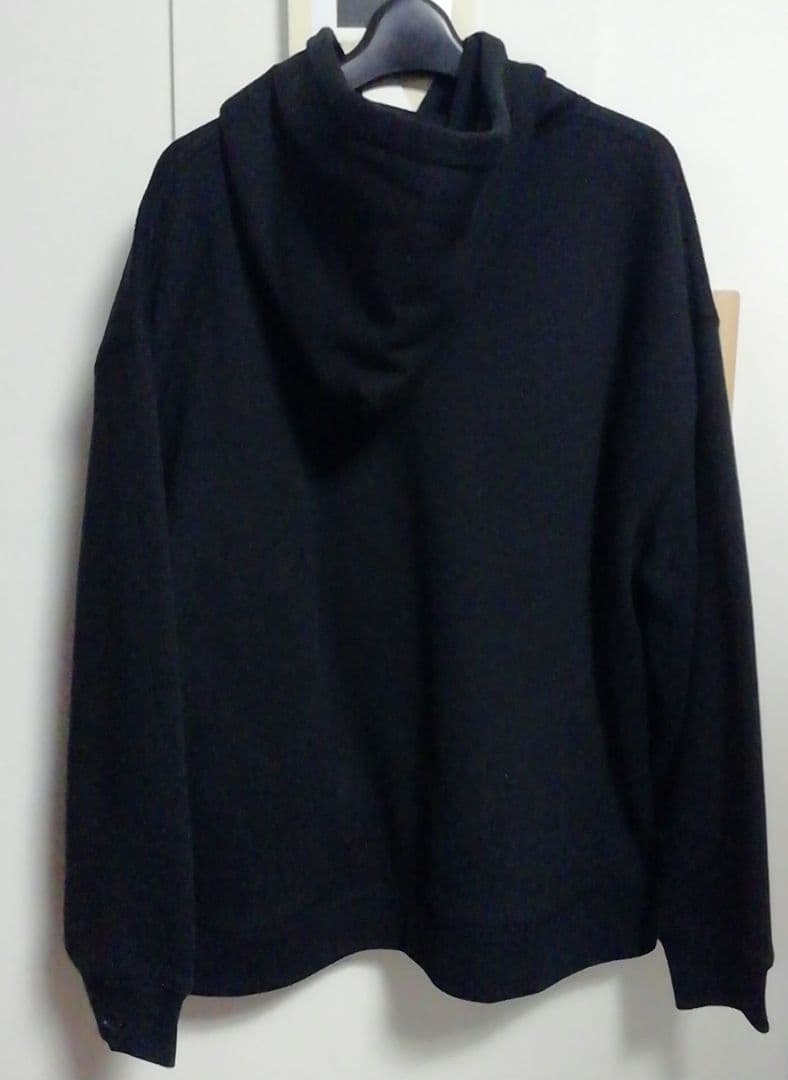 ★　未使用　NAPTIME ナップタイム　黒パーカー　★