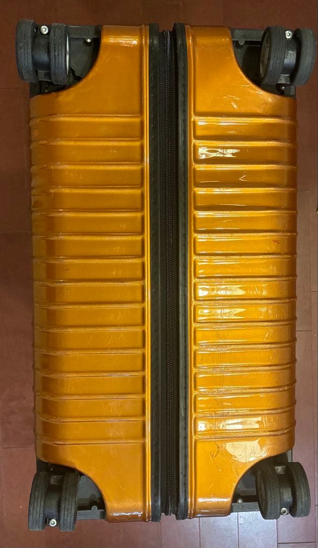 【訳あり】リモワ サルサエアー スーツケース　82377 98ℓ