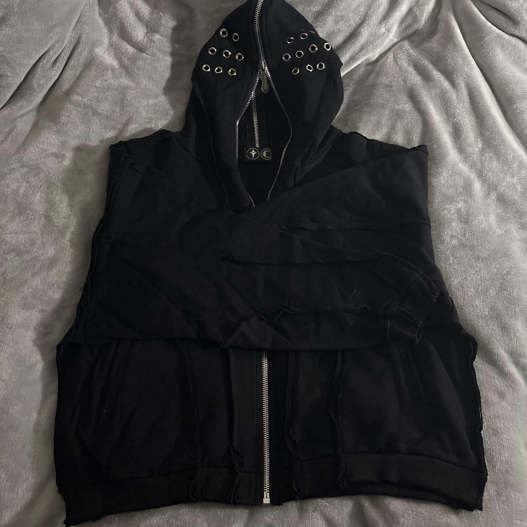 即日発送　値下げ交渉可［Thug Club］zip up hoodie