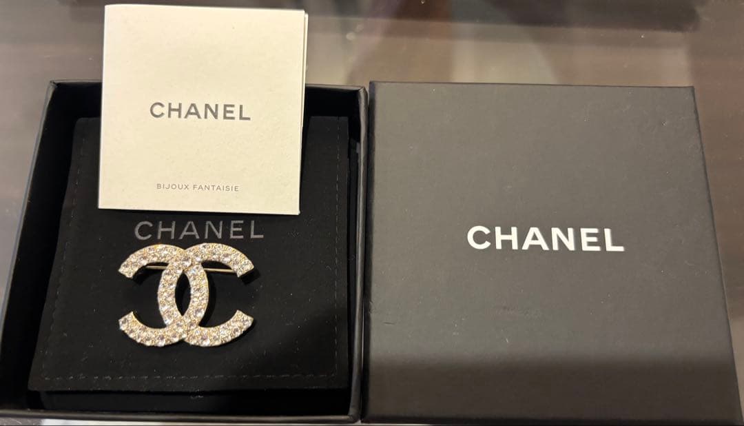 CHANEL CCロゴブローチ ゴールド　正規品