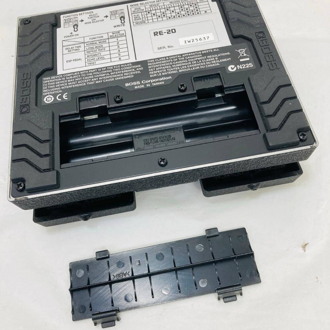 希少 BOSS SPACE ECHO RE-20 エフェクター ツインペダル