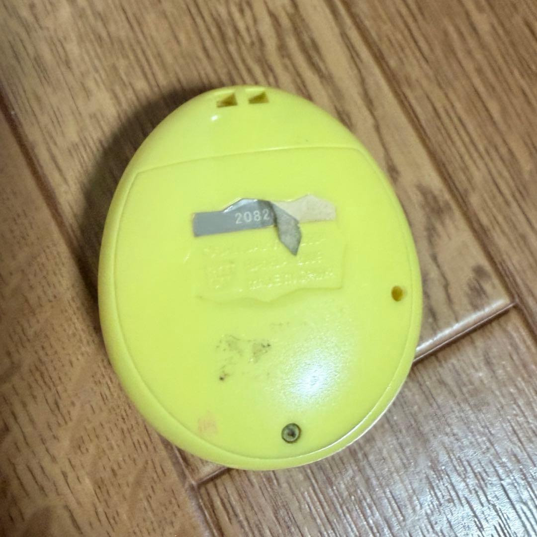 Tamagotchi iD イエロー