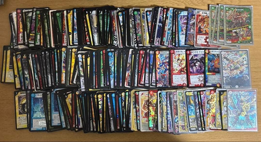 こ*あ様 【300円スタート】デュエマ 引退品 まとめ売り 約1500枚 キラカ