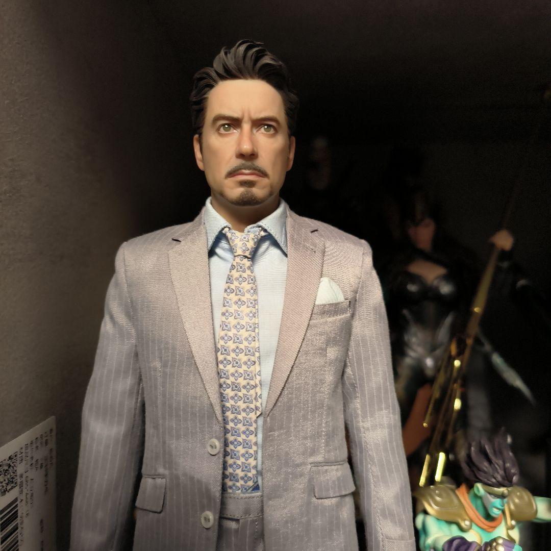 トニー・スターク フィギュア スーツ姿 モナコ