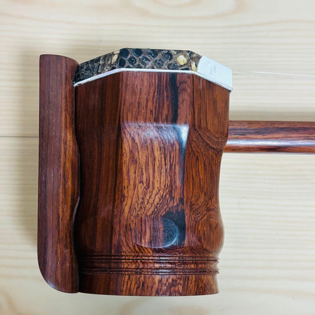 二胡　中国胡弓　中国琴 　蛇皮　ケース付き