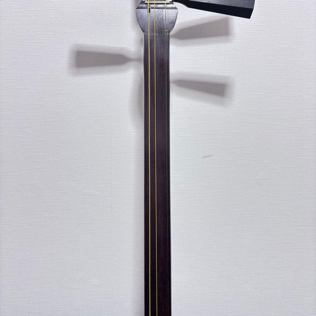 ■ 津軽三味線 子持 綾杉彫 紅木 二枚溝