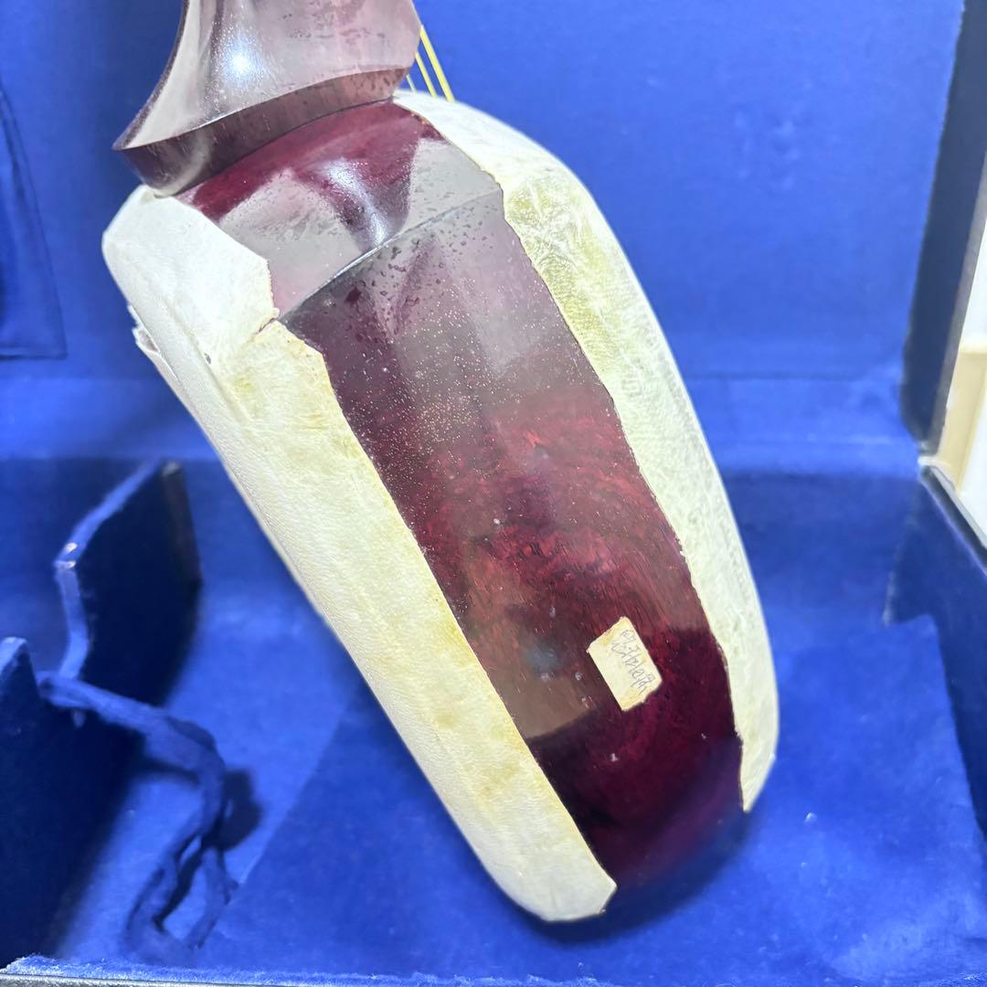 ■ 津軽三味線 子持 綾杉彫 紅木 二枚溝