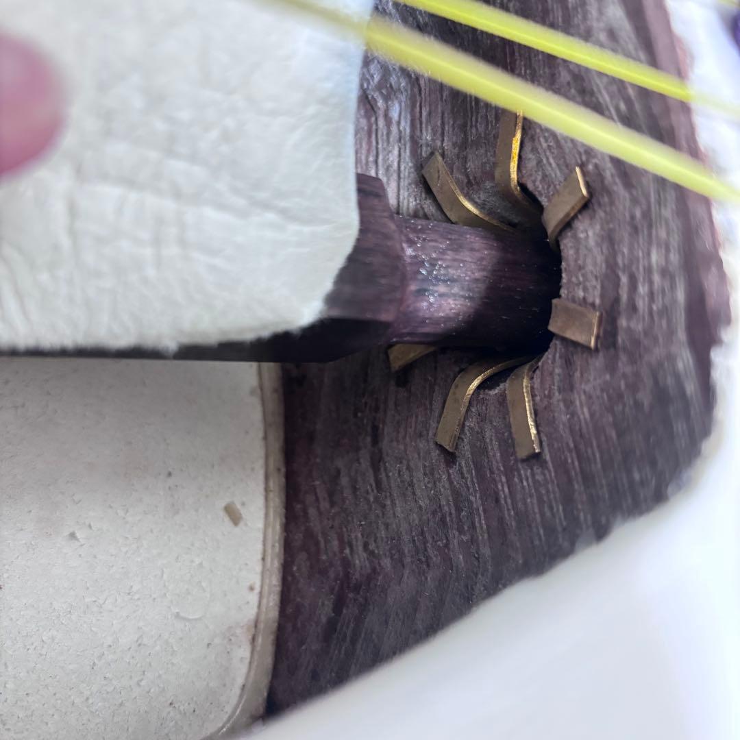 ■ 津軽三味線 子持 綾杉彫 紅木 二枚溝