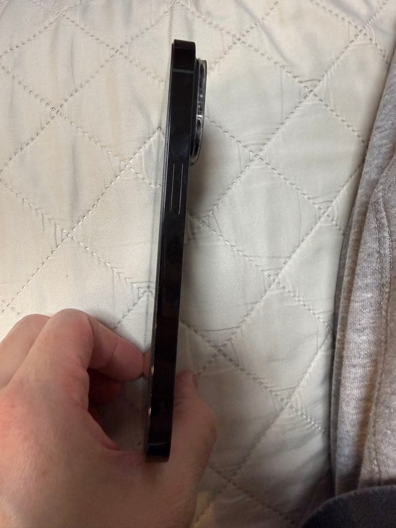 Apple iPhone 14 Pro スペースブラック 本体