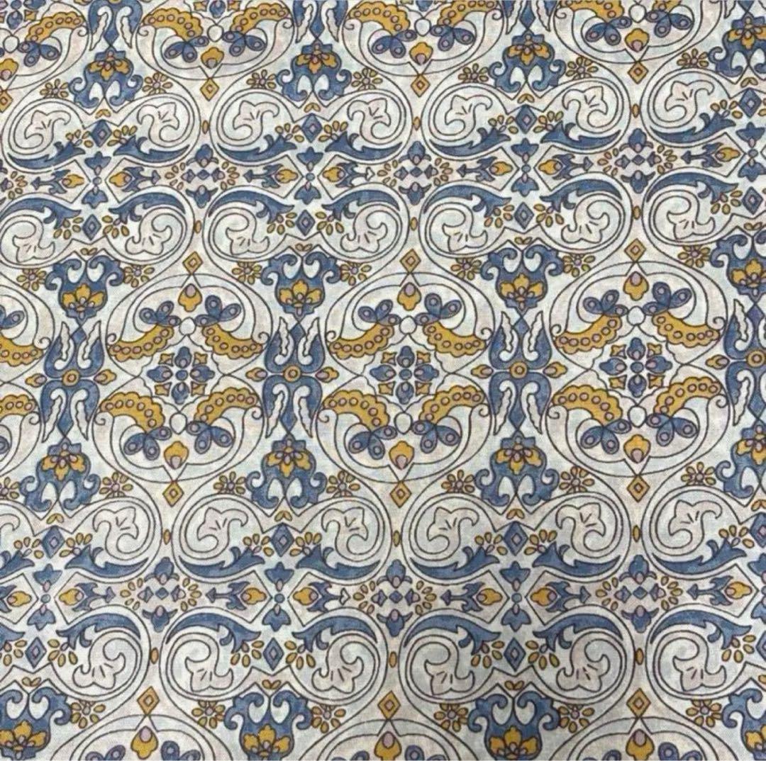 新品　本場大島紬　反物　染大島紬　芯なし発送　定価148000円　②