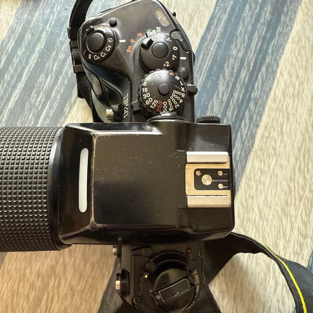 NikonF4カメラNikkor 35-70mmと80-200mm レンズセット