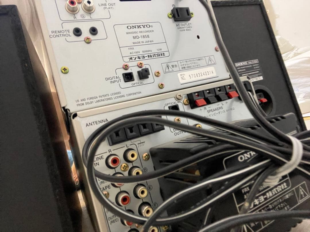 オーディオ機器