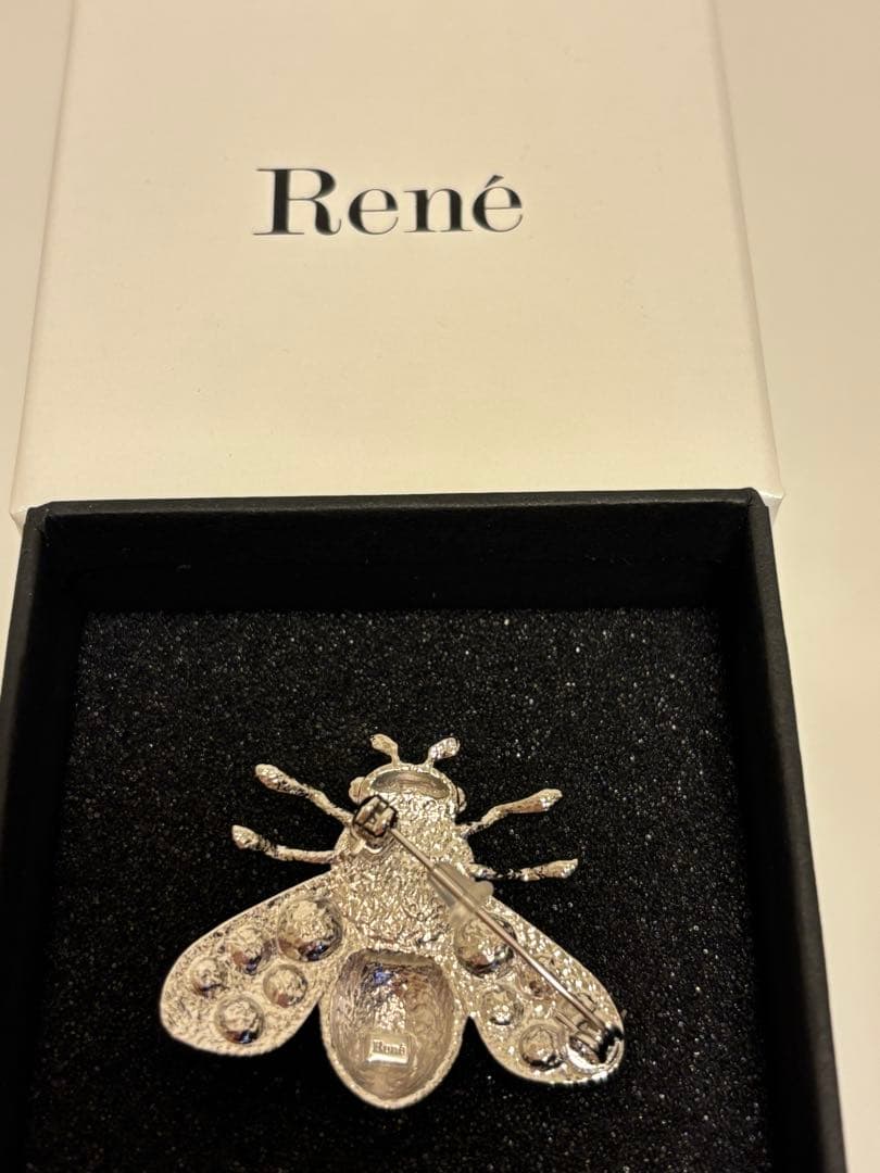 René シルバー 蜂型ブローチ