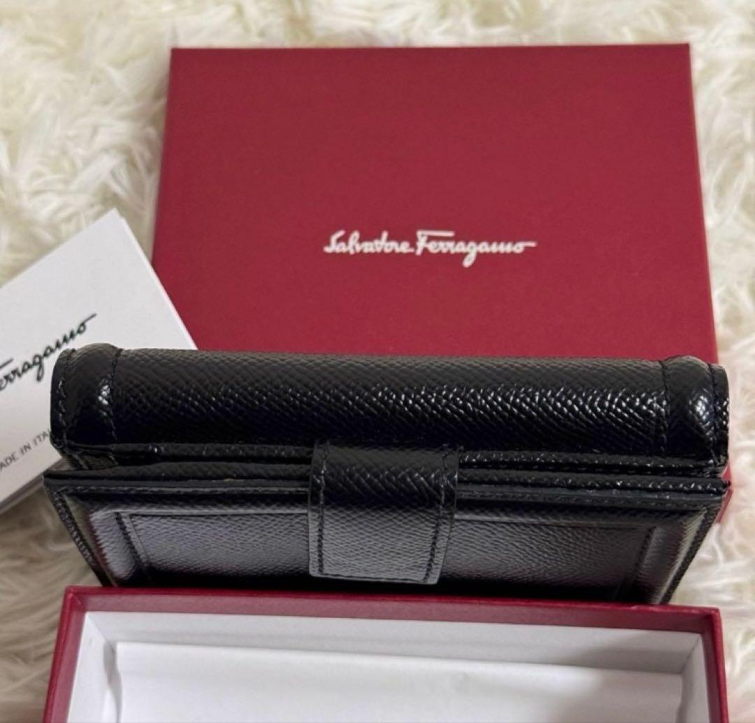【お値下げ中】Salvatore Ferragamo 財布　ヴァラ　フェラガモ
