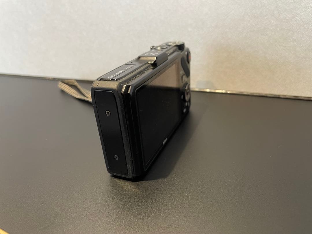 【ジャンク品】ニコン　coolpix s9300
