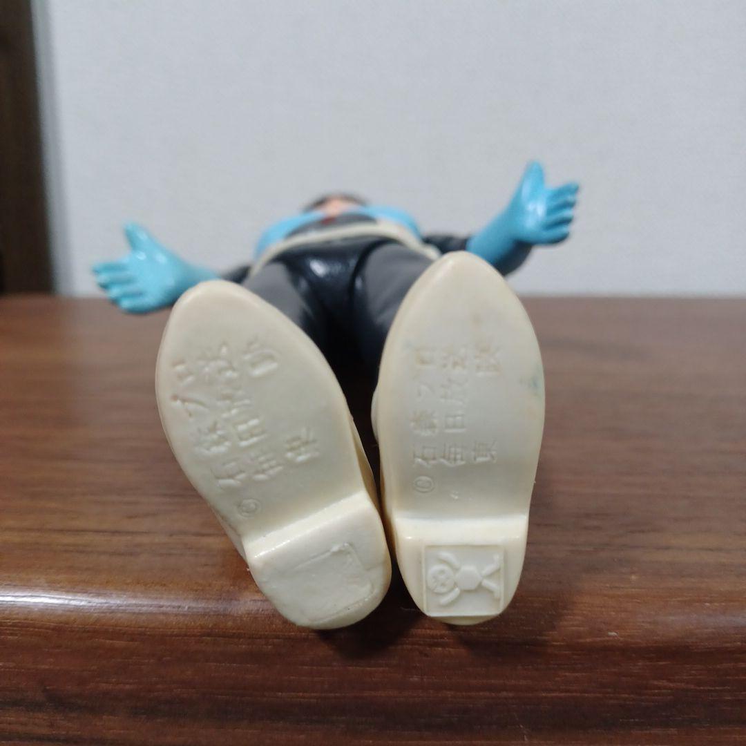 無版権　パチもの「仮面ライダー」風の面取れ希少ソフビフィギュア