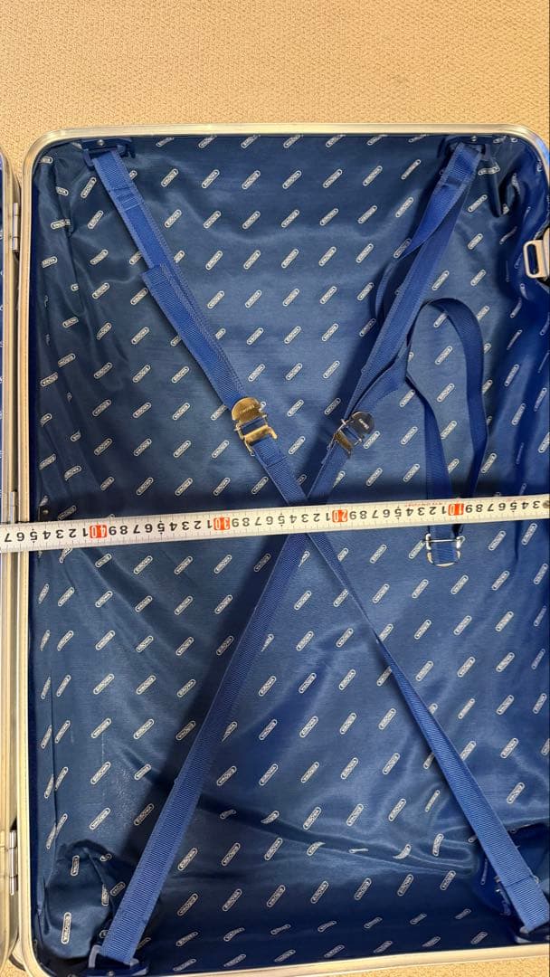 RIMOWAリモワ シルバーインテグラル スーツケース 約72cm x約44cm