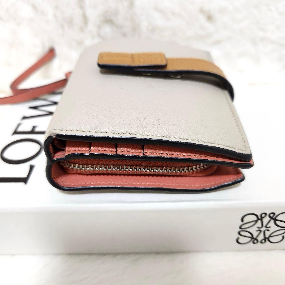 ✨極美品　正規品✨ロエベ　二つ折り　コンパクトジップウォレット　アナグラム　ロゴ