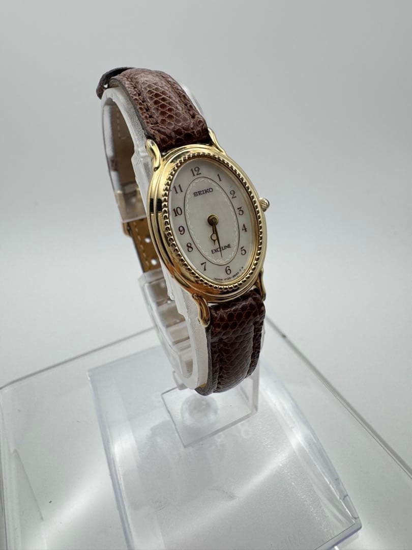 【美品】SEIKOセイコーExcelineエクセリーヌオーバル型ゴールドカラー