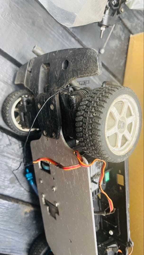 タミヤ TG10ジャンク部品どり