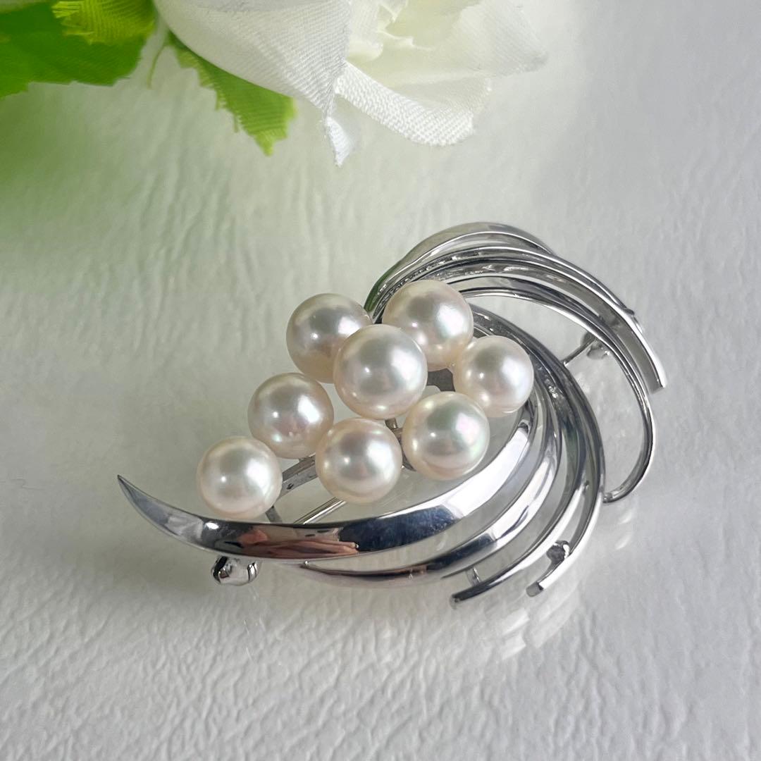 ☆美品☆ミキモト　パール　8珠　ブローチ　シルバー　皇室御用達ブランド