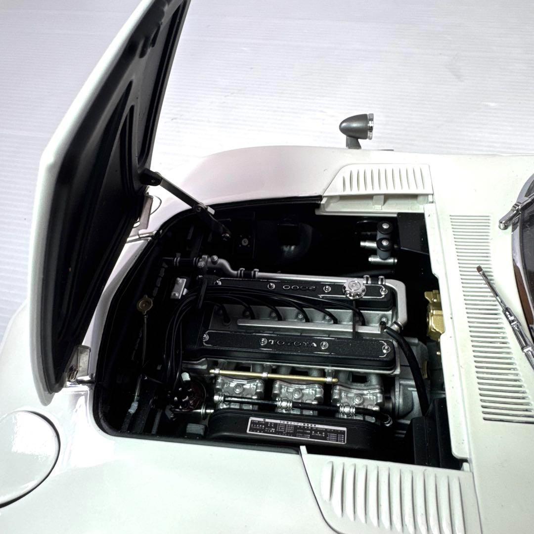 【美品】デアゴスティーニ トヨタ 2000GT 1/10スケール完成版