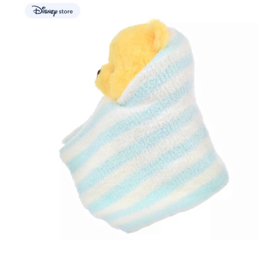 ディズニーストア　Disney　プーさんぬいぐるみ　SOONFALL