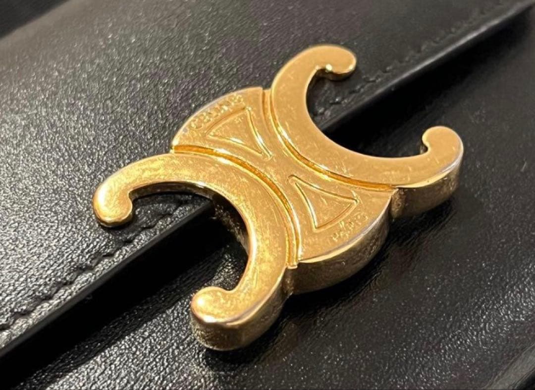 y*o様 CELINE 黒 レザー 三つ折り財布