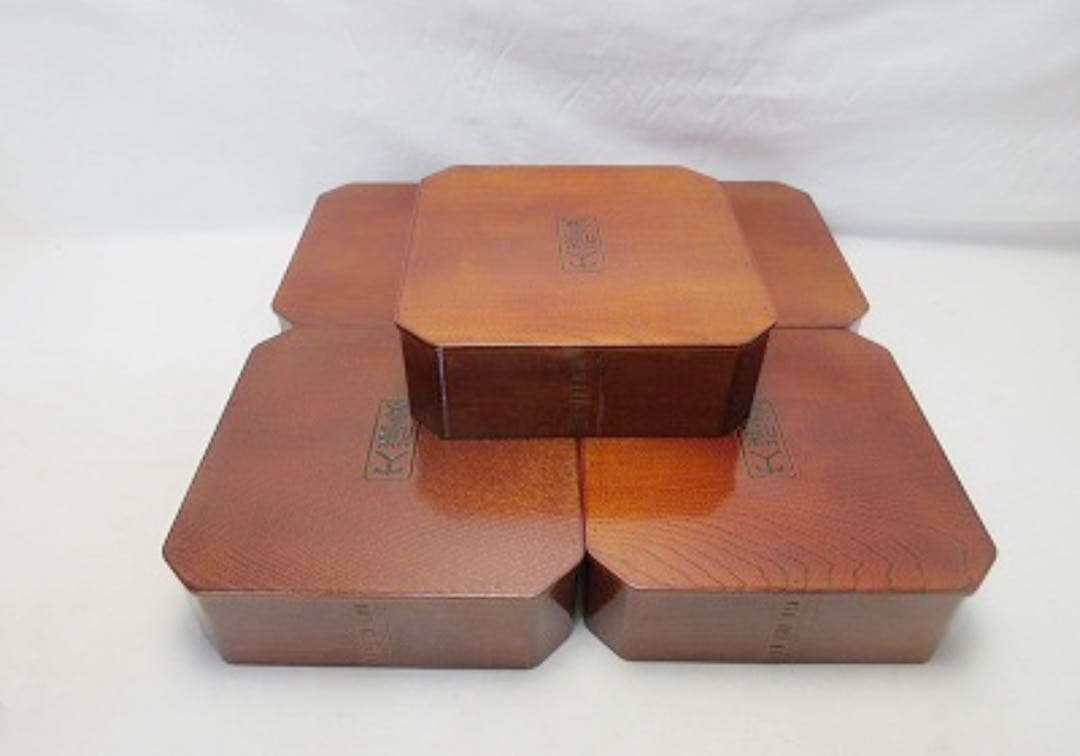 ほぼ未使用 懐石道具 天然木製 大徳寺 弁当 縁高重箱 五客揃 刻印有 紙箱