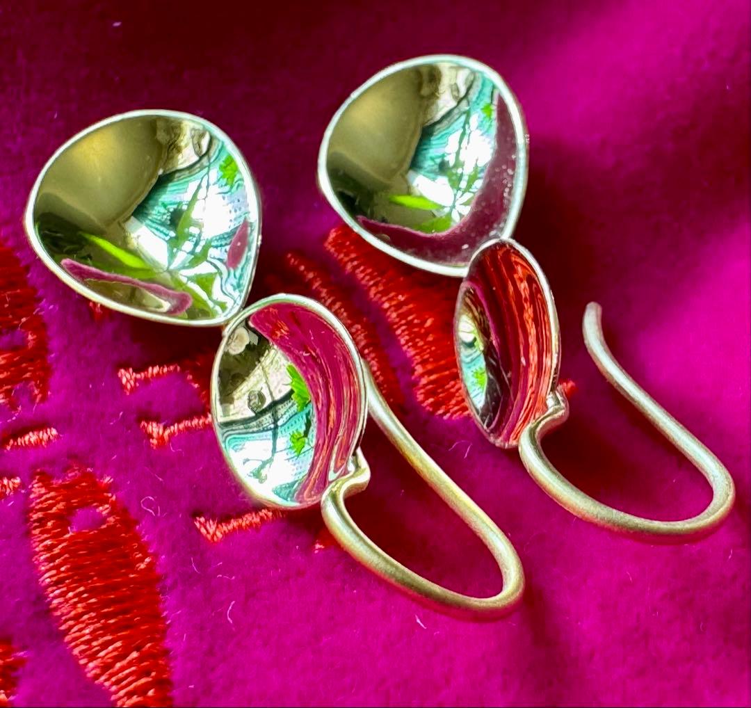 マリーエレーヌドゥタイヤック◆K22*スモールミラードロップピアス*