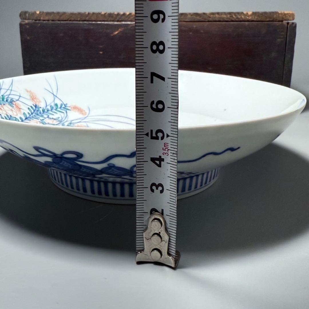 後期鍋島　色鍋島　色絵霞秋草文皿　萩　撫子　桔梗　菊　秋草　納箱付　19.3cm