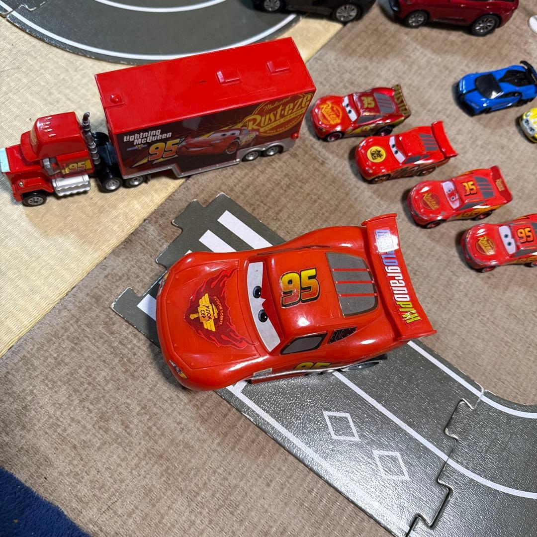 ブルーダーのMAN クレーントラック　カーズ他