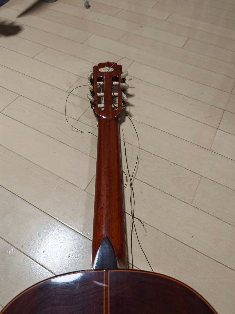 ECOLE GUITARE 小平楽器　クラシックギター NO.200