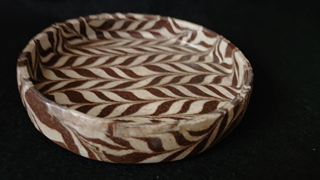 松井康成　練上げ小皿？