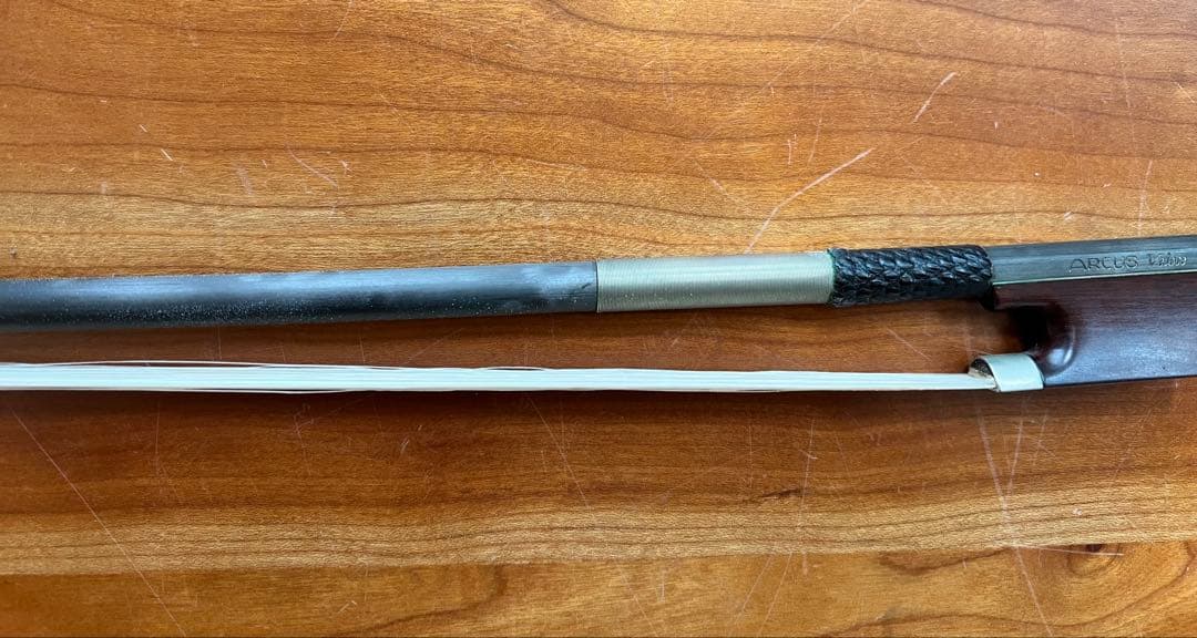 ARCUS ヴァイオリン弓　Veloce