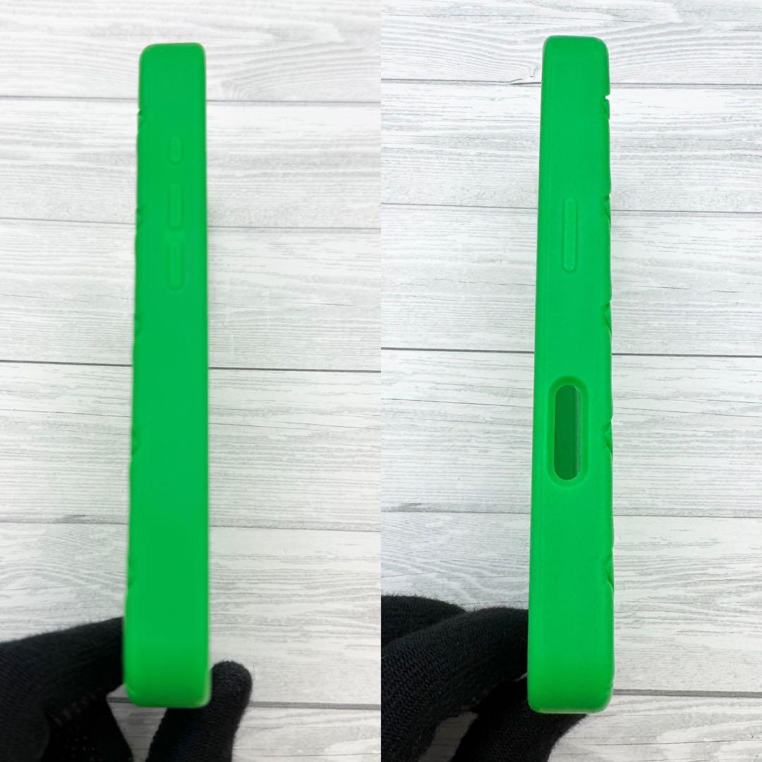 【極美品】ボッテガヴェネタ iPhone16 pro ケース イントレチャート