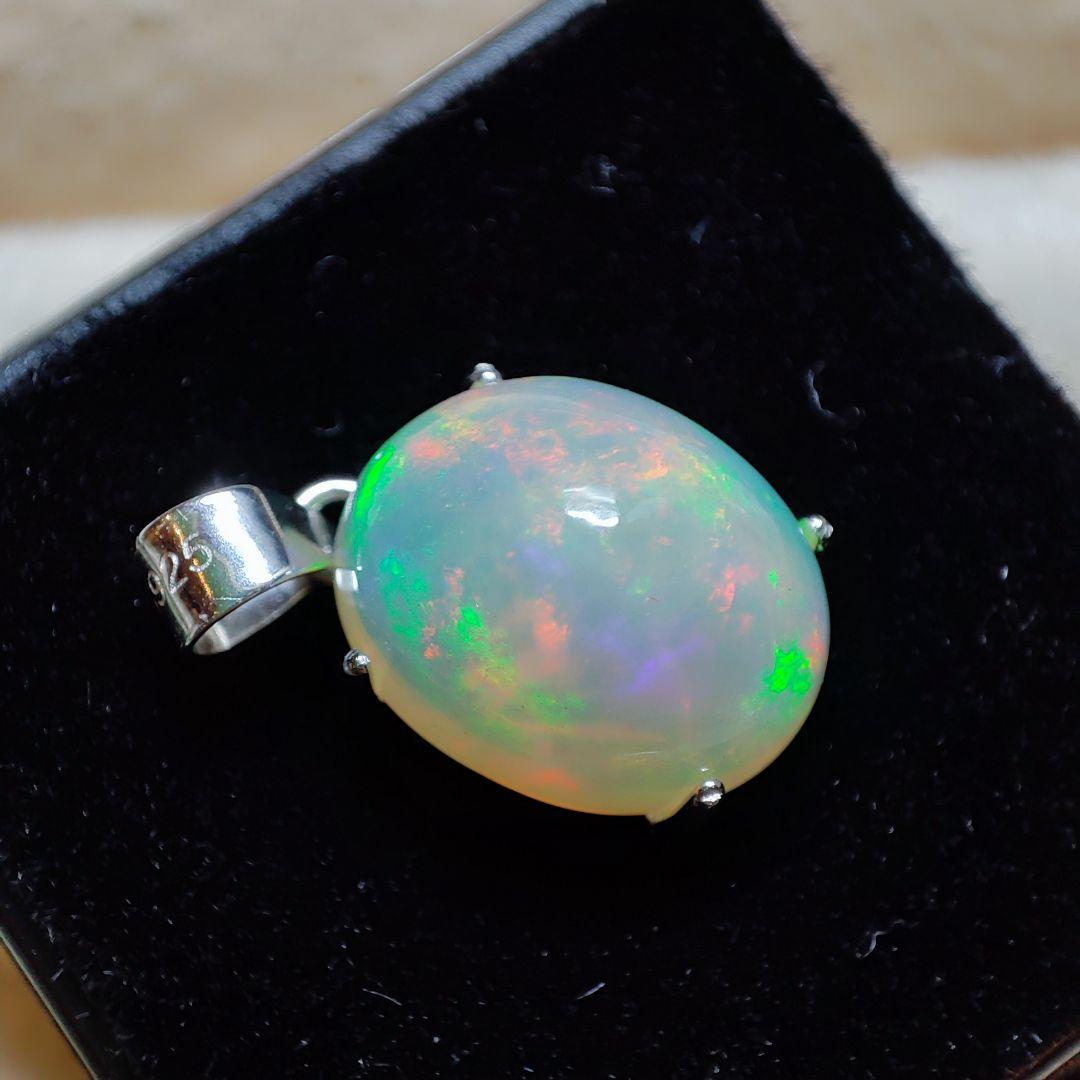 天然石エチオピアオパール　ペンダントトップ　ハンドメイド　Silver 925㉕