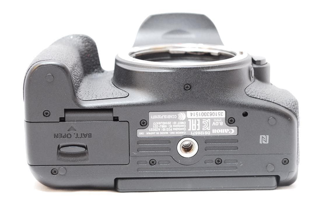 超美品✨Canon EOS KissX8i✨高性能標準レンズ 初心者◎ 一眼レフ