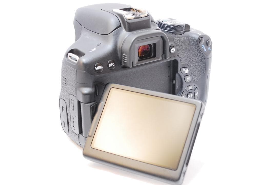 超美品✨Canon EOS KissX8i✨高性能標準レンズ 初心者◎ 一眼レフ