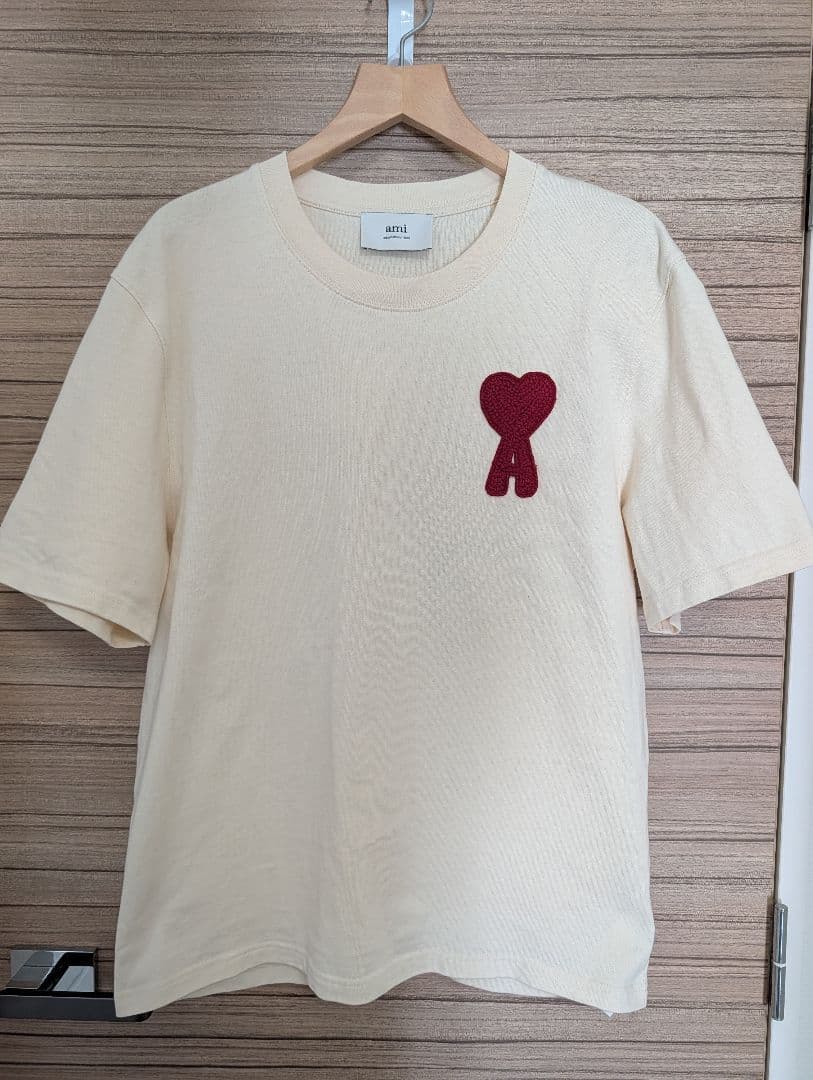 ami paris ハート刺繍 Tシャツ クリーム色 S