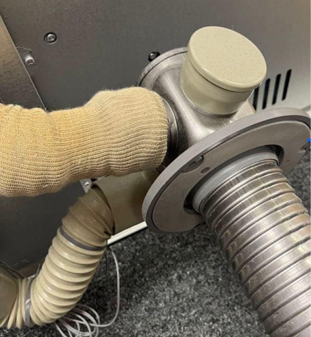 【美品/1シーズンのみ使用】コロナFFストーブ（FF-6823PR）2023年製