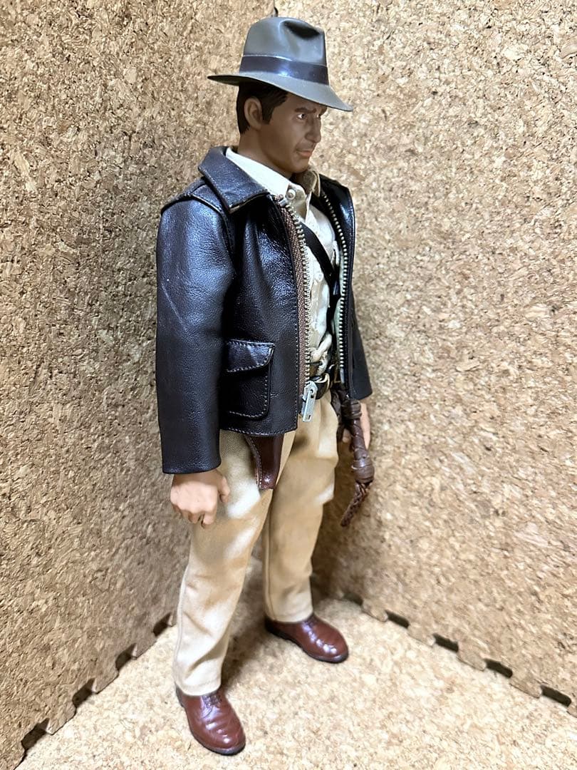 トイズマッコイ　1/6 インディ　ジョーンズ　ジャンク品