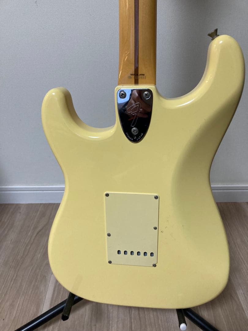 Fender Japan ストラト フジゲン ST72-86DSC 送料無料