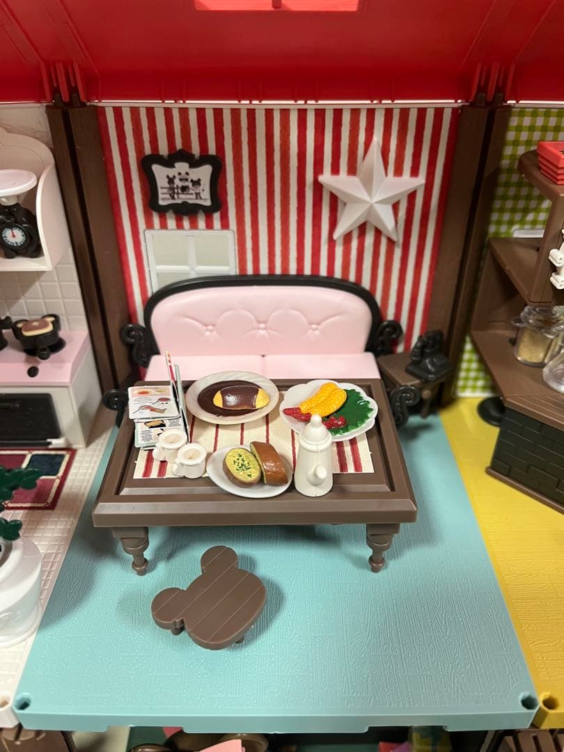 くまのがっこう　ハコルーム　ドールハウス　プラモデル　完成品　ジャッキー